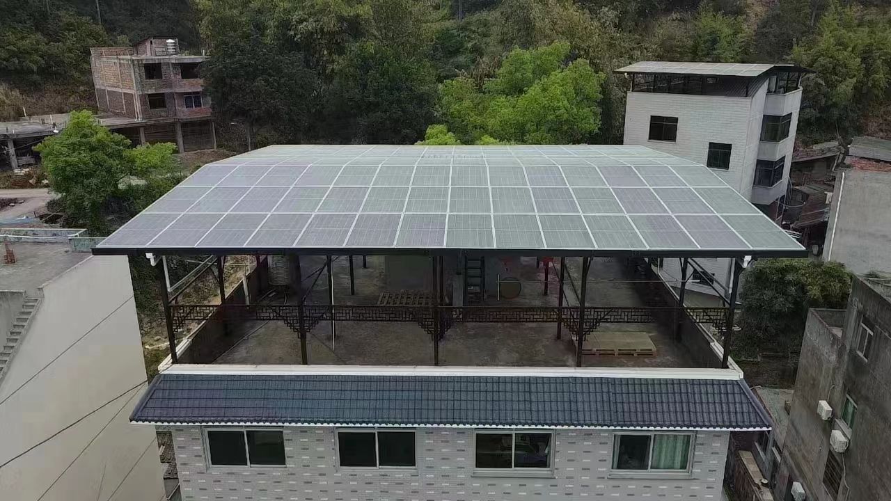 巴中15kw+10kwh自建别墅家庭光伏储能系统